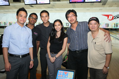 Media Bonding Bowling Competition